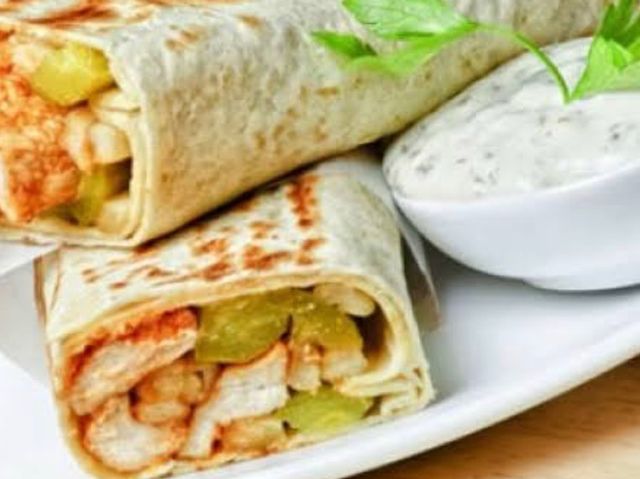 Medium Shawarma Sandwich