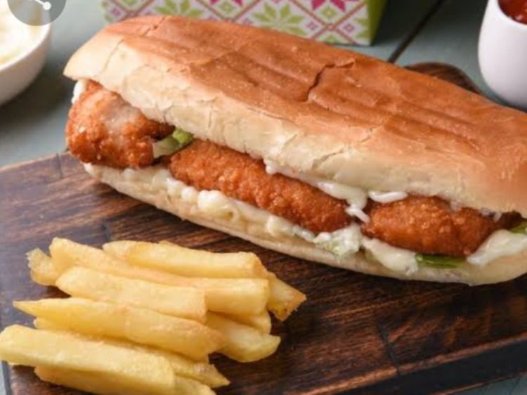 Potato sandwich with falafel