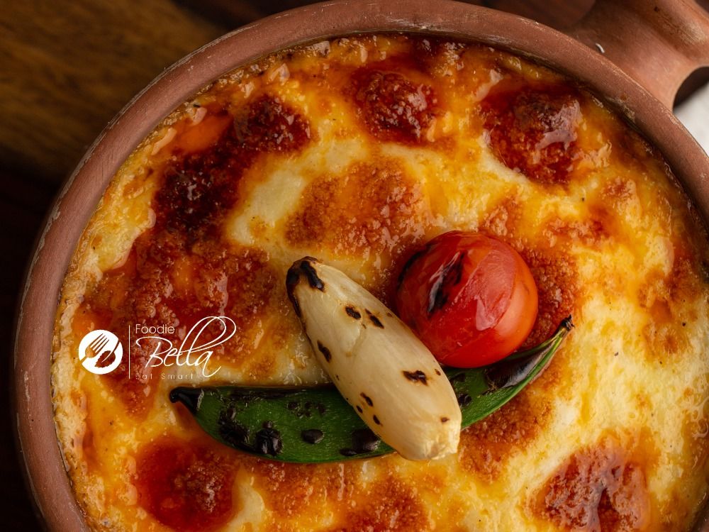 Oven Baked Macaroni With Minced Meat And Mozzarella cheese