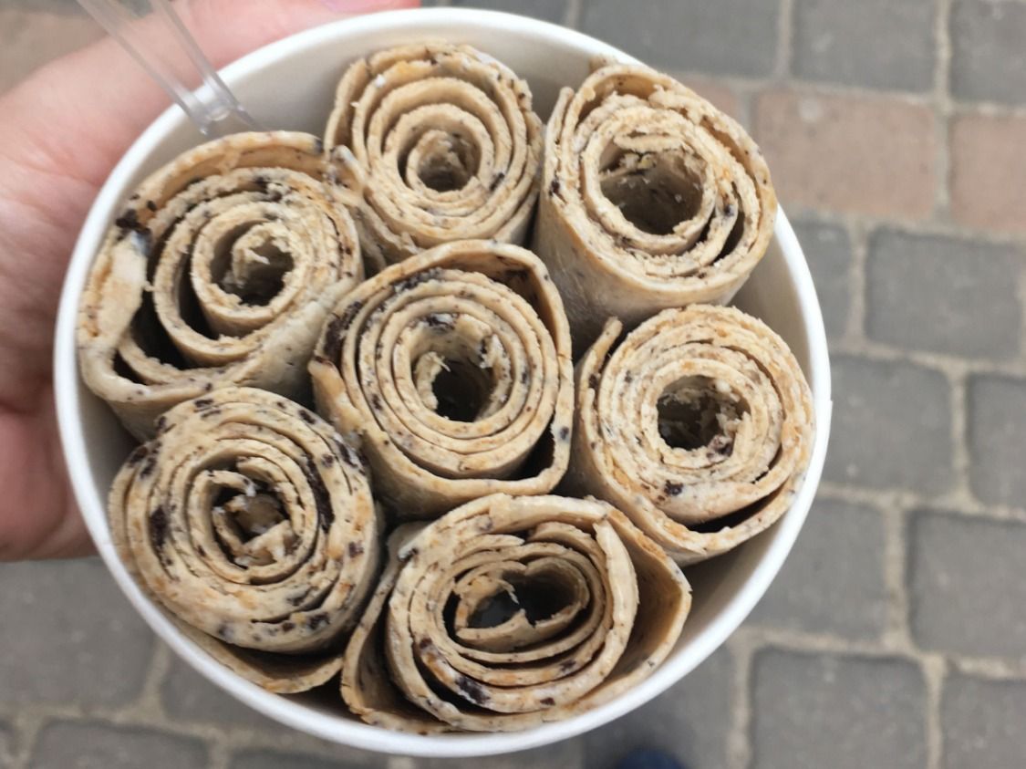 Kinder Ice Cream Roll