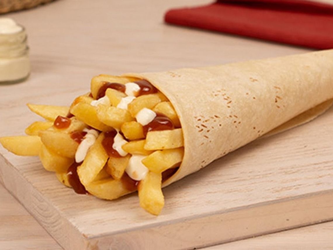 Nour Al Shahba French Fries Sandwich
