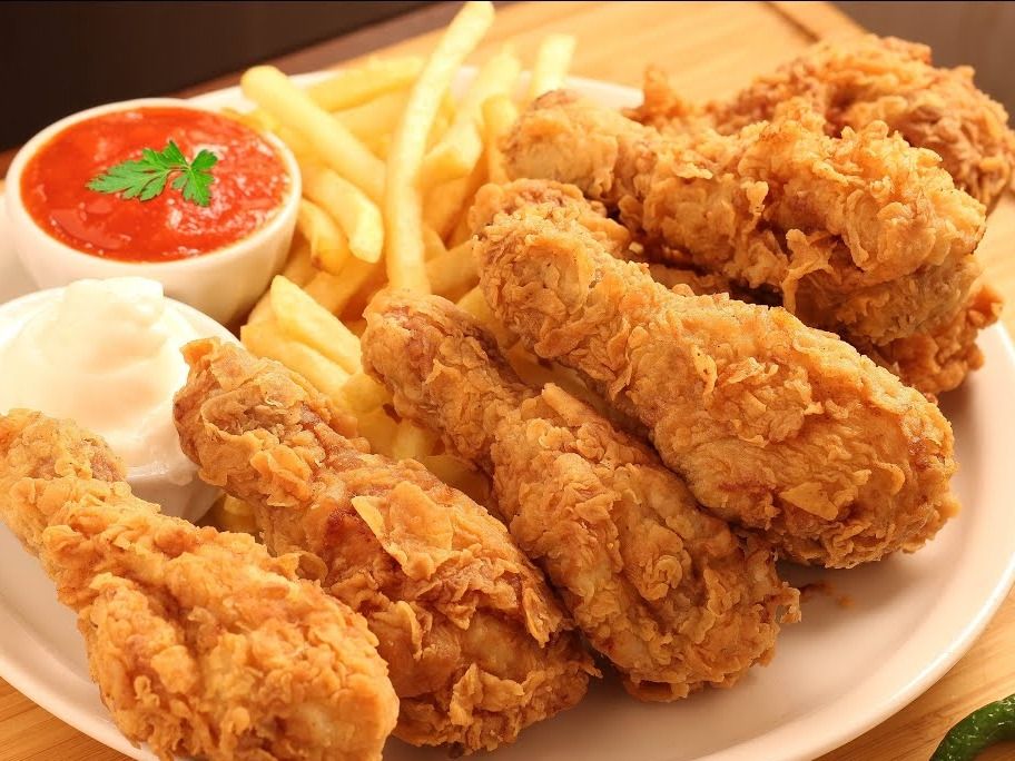 Broasted Chicken Drumsticks Meal 3 Pieces