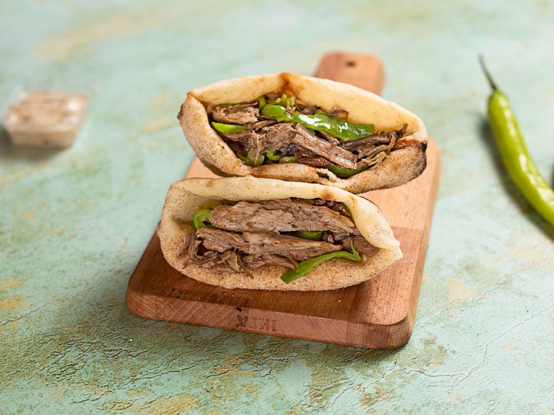 Duck Shawerma In A Loaf