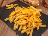 french fries with mozzarella