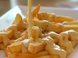 french fries with mix cheese