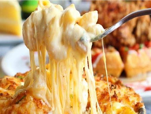 pasta with mix cheese pan