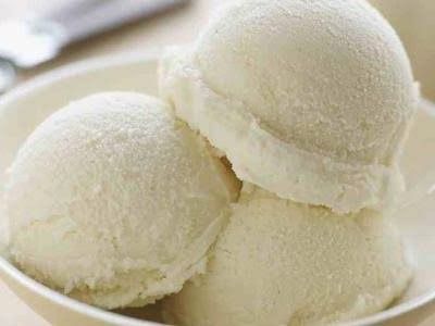 Almond Raffaello Chocolate Ice Cream - 1/2 Kilo Box