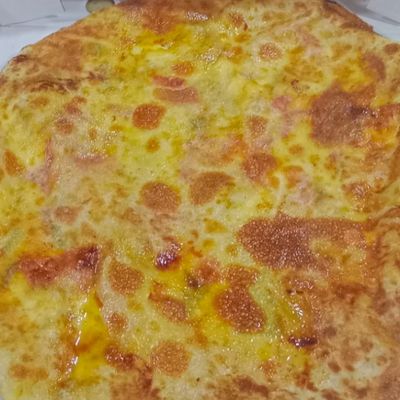 Mixed cheese pie.