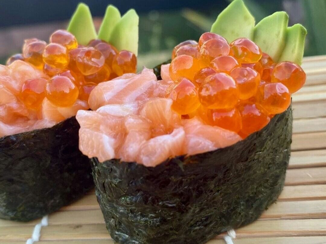 Gunkan Salmon