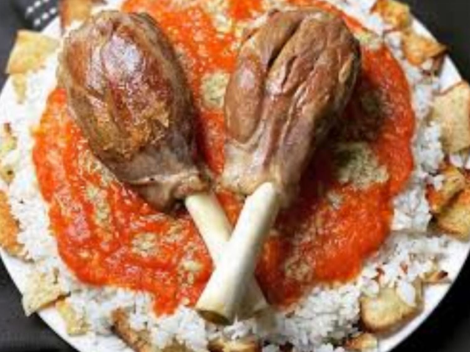 Mutton Shank With Fatteh And Soup