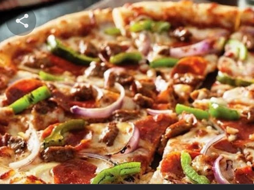 mix meat italian pizza