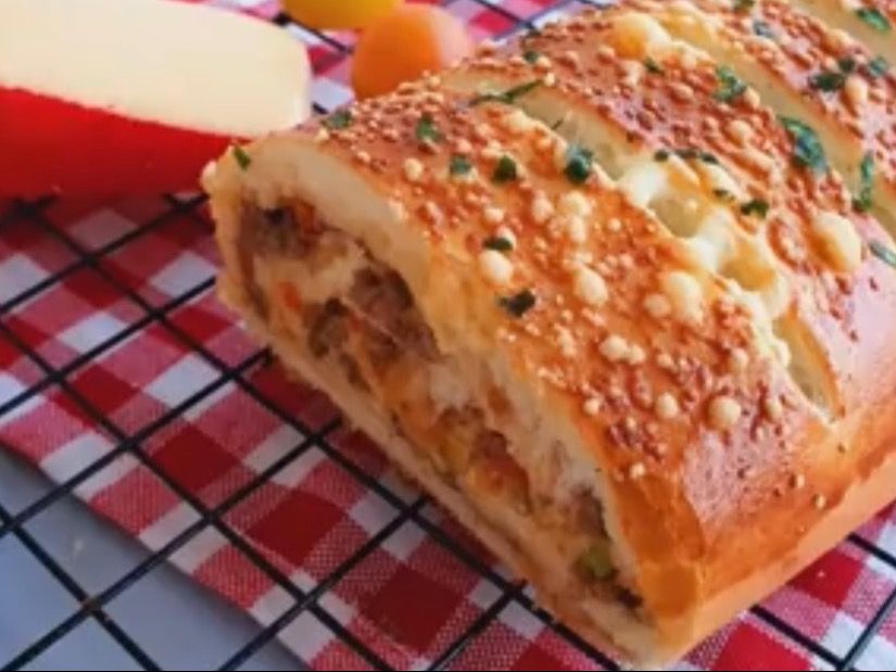 Turkish Mixed Cheese Stromboli Sandwich