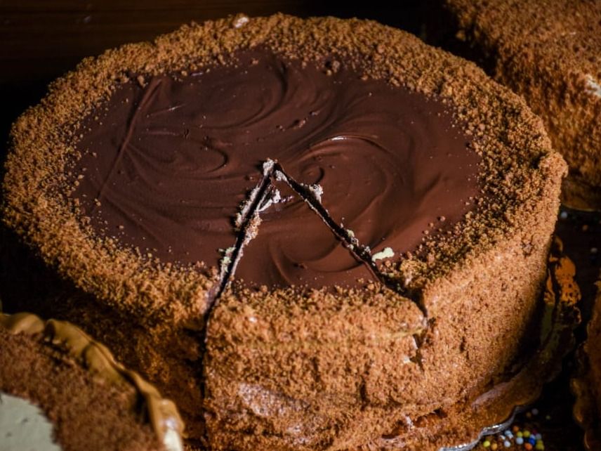 Nutella Cake Size 24