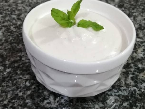 Garlic Dip Salad