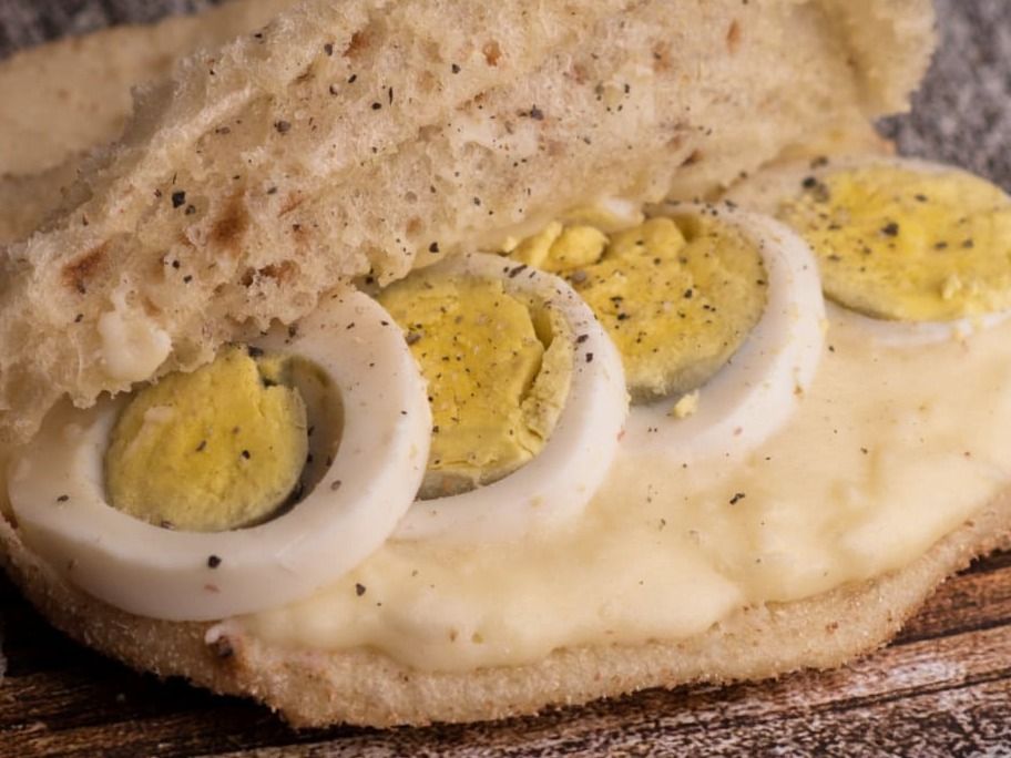 Fried Eggs Puree