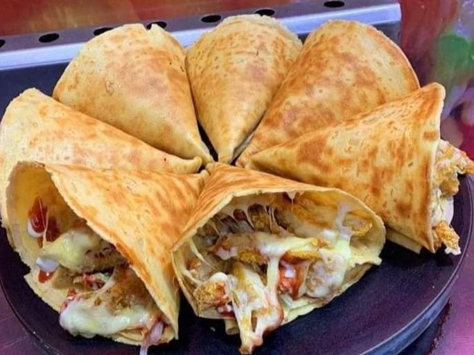 mozzarella cheese crepe