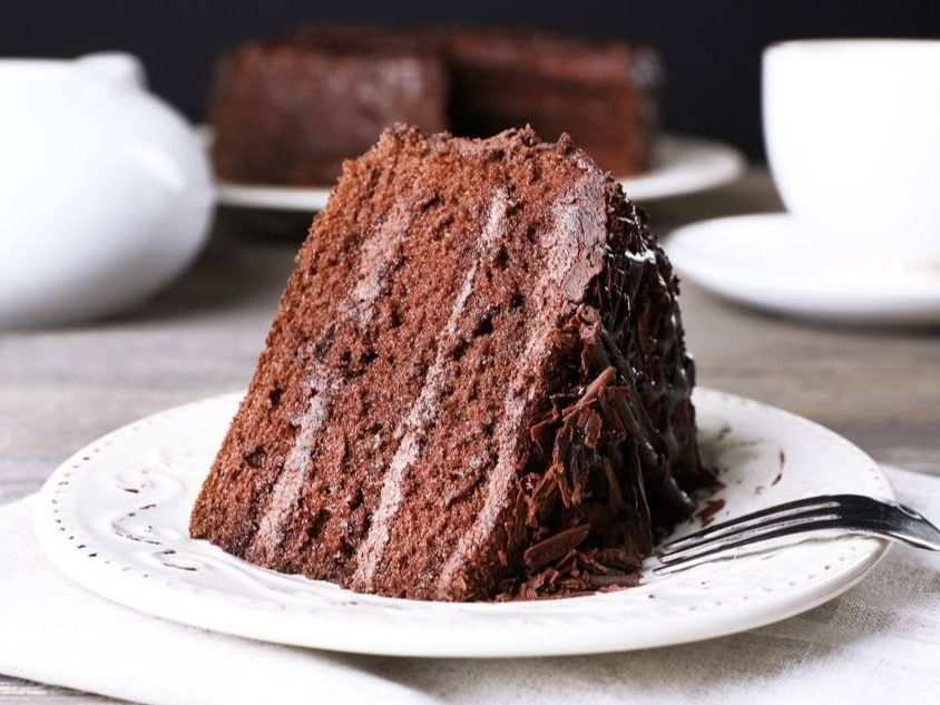 Regular Sponge Chocolate Gateau