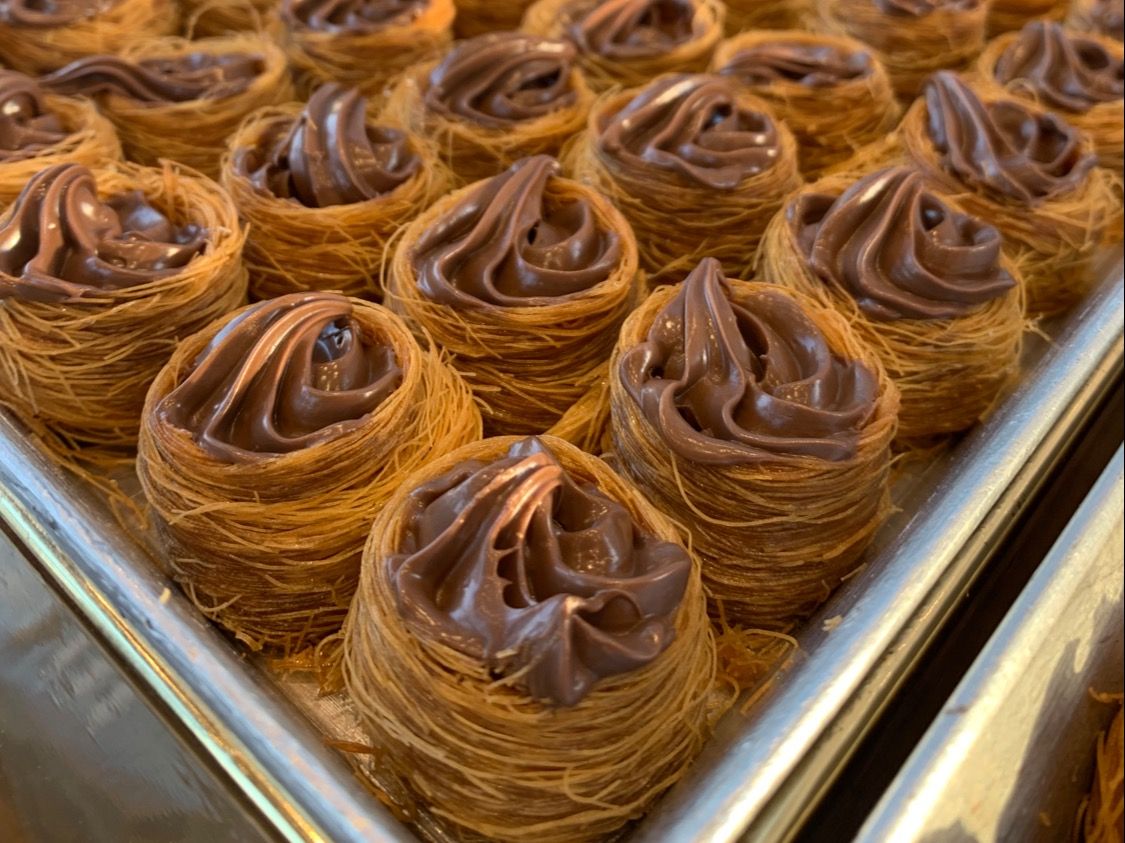 Aish El Bolbol Stuffed With Nutella