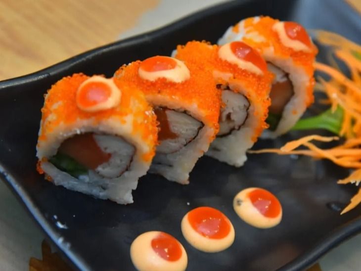 California With Caviar Everyday Roll