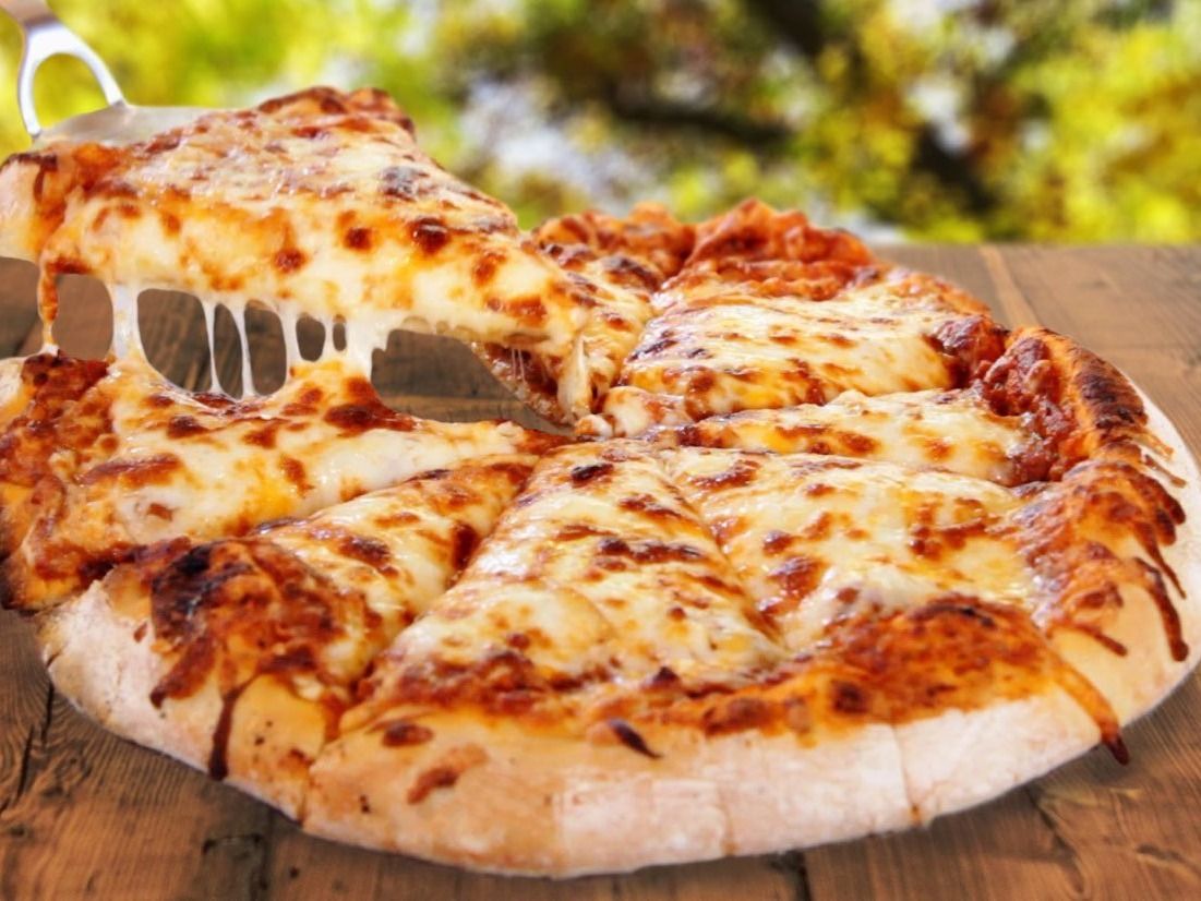 Mix cheese pizza