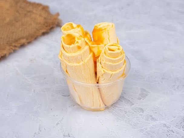Mango Ice cream Roll