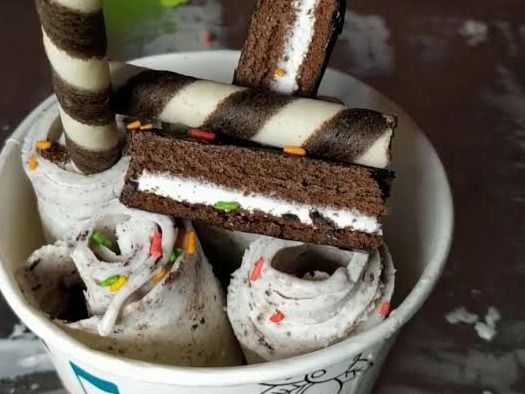 Hohos Ice Cream Roll