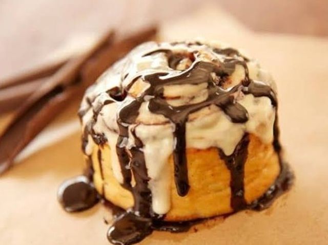 chocolate cinnabon