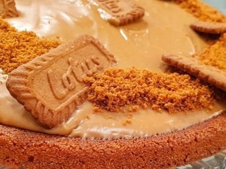 Konafa Honey With Lotus Cream And Biscuit Lotes