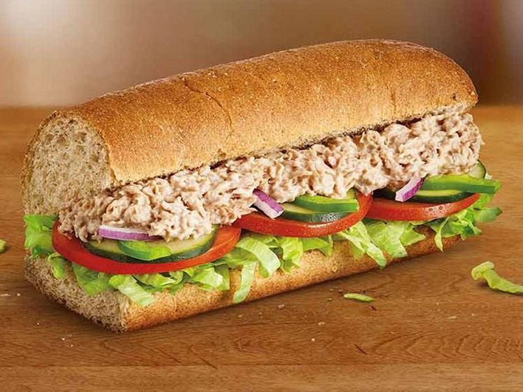 Tuna Sandwich With Onions And Tomatoes