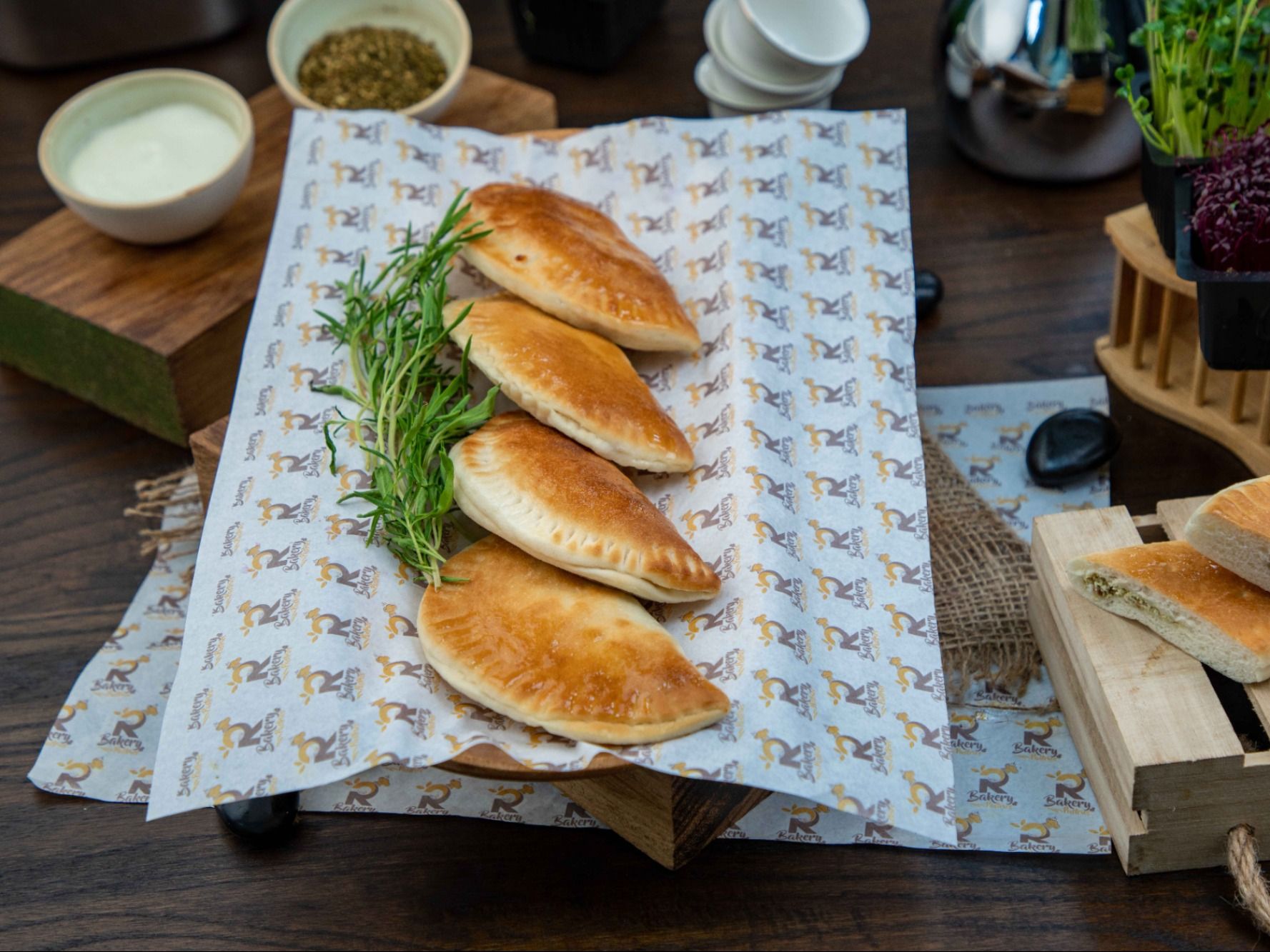 R Bakery & Pastries delivery service in UAE | Talabat