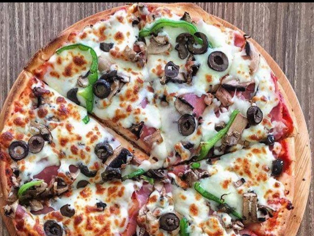 Cheese mix pizza