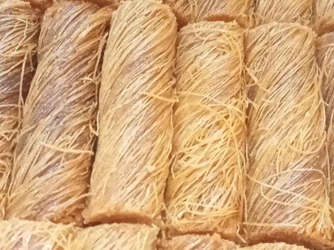 Plain Konafa