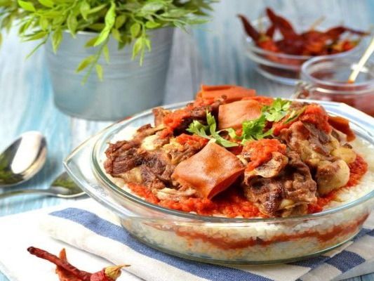 Fatteh Knuckles Dish Meal