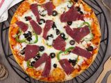 Kiri, Pastrami And Oriental Sausage Pizza