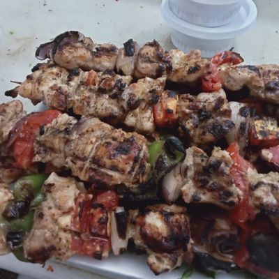 1 kilo Shish Tawook