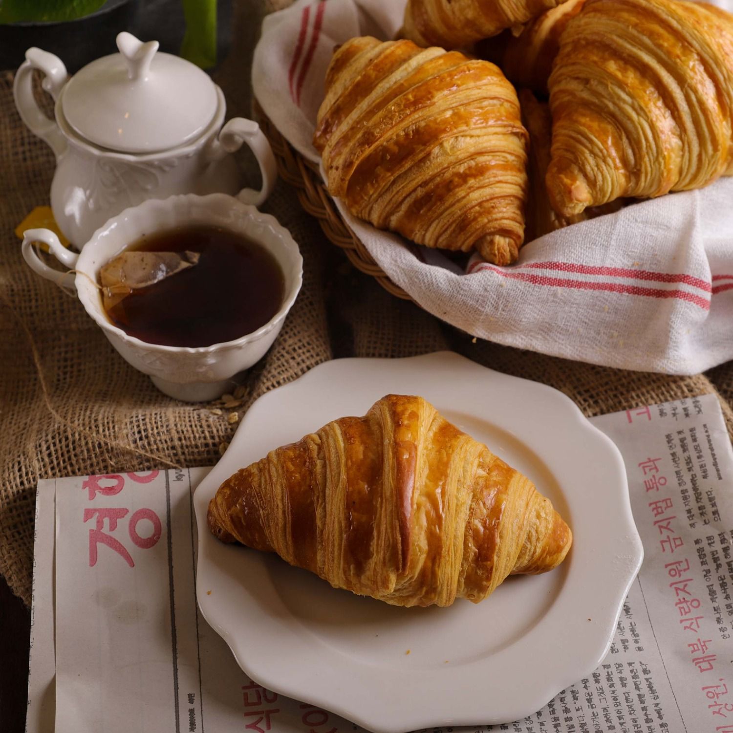 Plain Croissant
