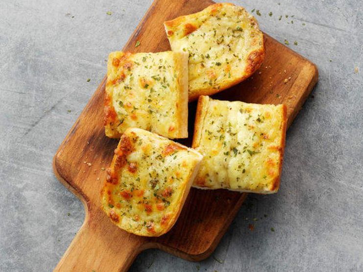 Garlic Bread With Cheese