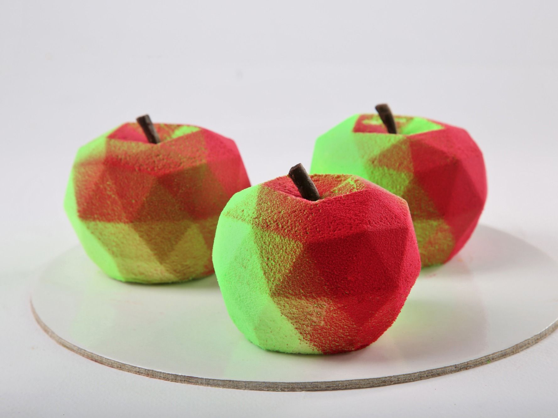 Apple mini cake