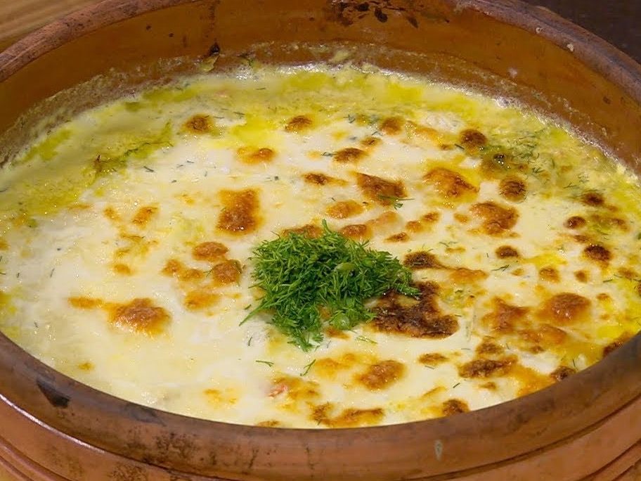white sauce seafood tajin