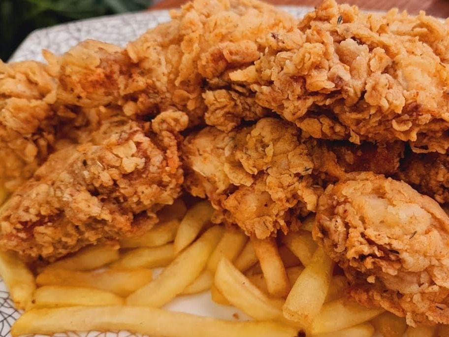 Boneless Broasted 6 Pieces