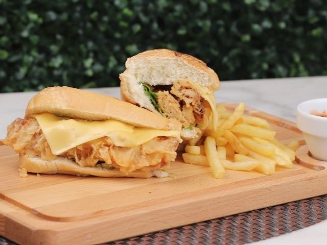 Crunchy Chicken Sandwich
