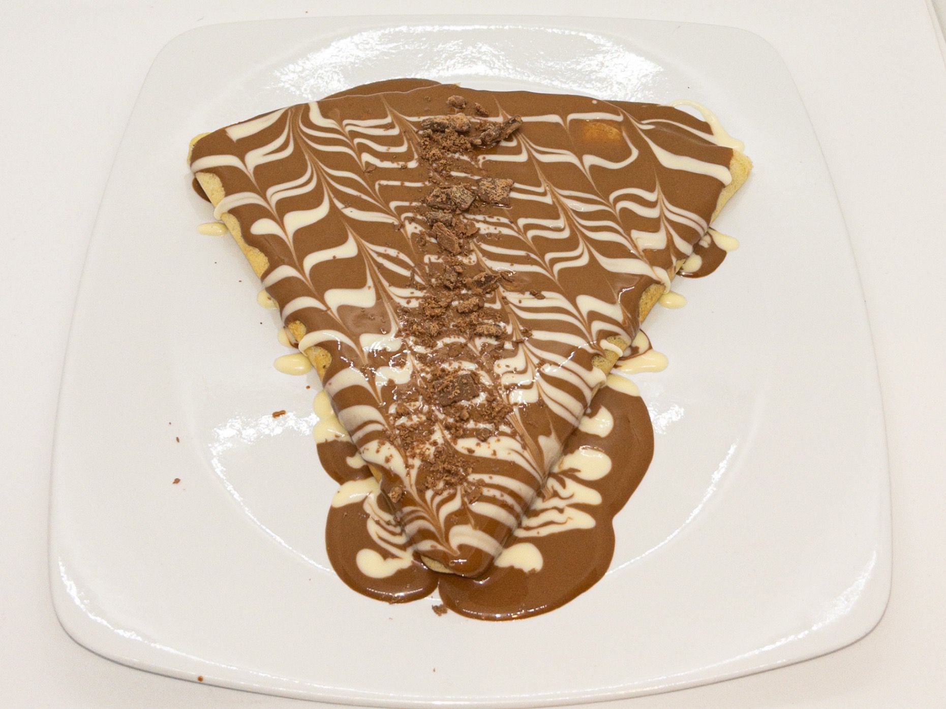 Milk chocolate crepe