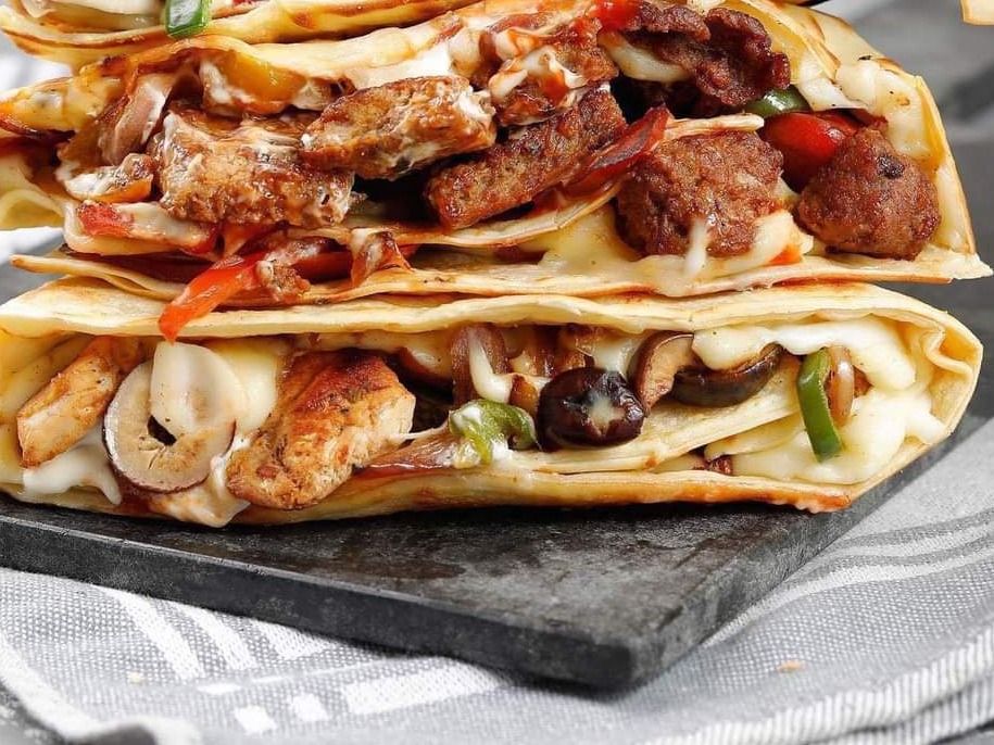 Baladi Sausage Crepe