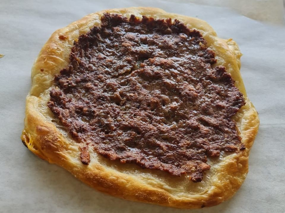 Sausage pie