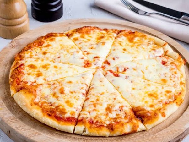 Mix cheese pizza