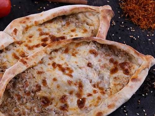 Sausage Manoucheh