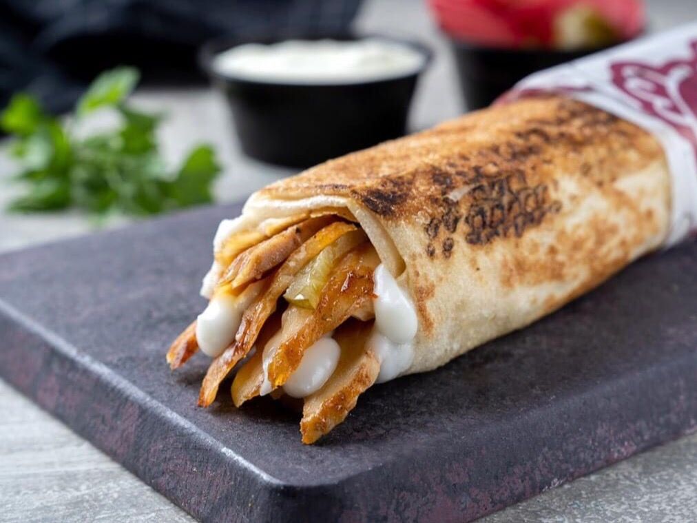 Almani chicken sandwich