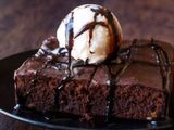 Nutella Brownies With Ice Cream