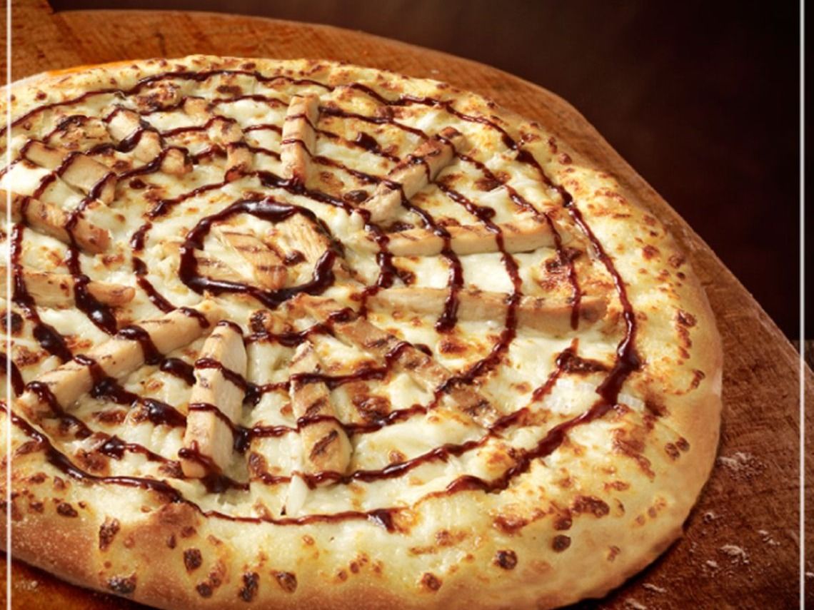 Bbq Chicken Italian Pizza