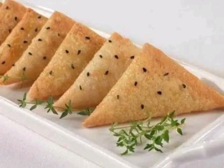 Meat Sambousek